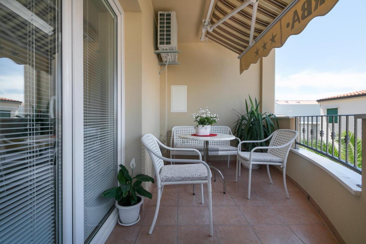 Apartments Barba Tučepi Екстериор снимка