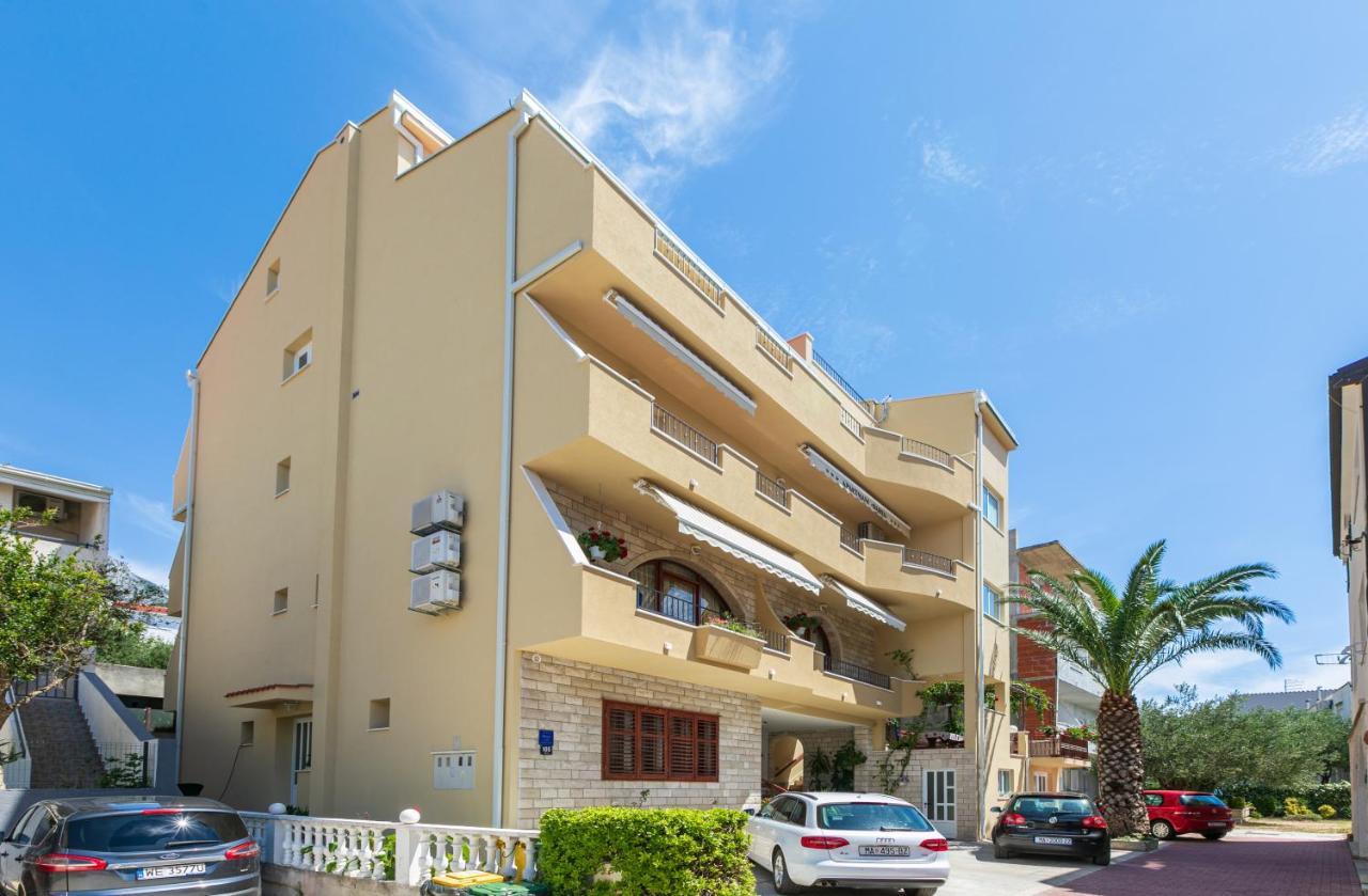 Apartments Barba Tučepi Екстериор снимка