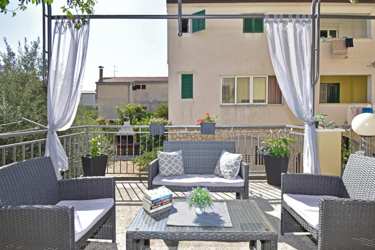 Apartments Barba Tučepi Екстериор снимка