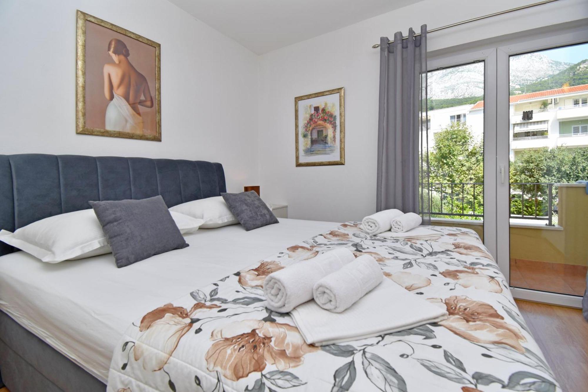 Apartments Barba Tučepi Екстериор снимка